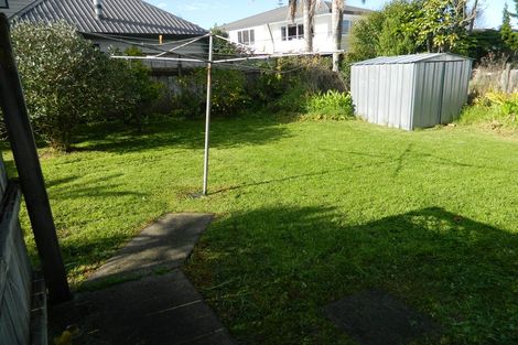 Photo of property in 2/6 Keldale Place, Forrest Hill, Auckland, 0620