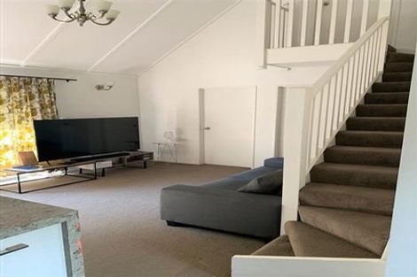 Photo of property in 13/58 Manuroa Road, Takanini, 2112