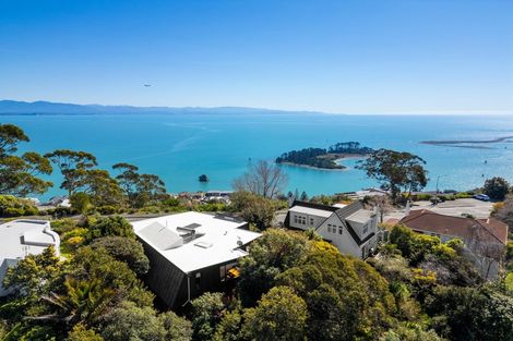 Photo of property in 137 Princes Drive, Britannia Heights, Nelson, 7010