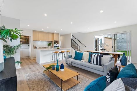 Photo of property in 32 Riria Crescent, Takanini, 2112