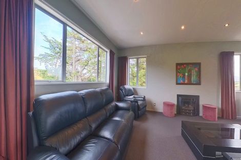 Photo of property in 15a Tenby Street, Moeraki, Palmerston, 9482
