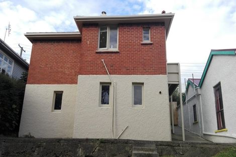 Photo of property in 3 Thomson Street, Lookout Point, Dunedin, 9011