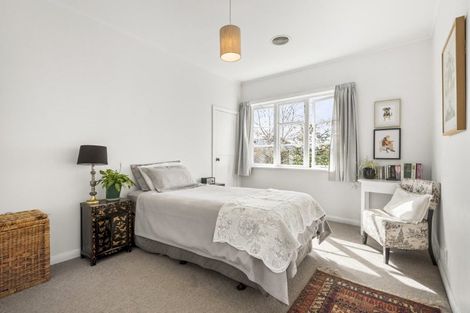 Photo of property in 16 Achilles Crescent, Narrow Neck, Auckland, 0624