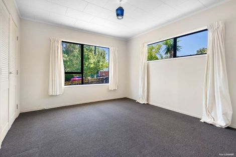 Photo of property in 139 Moire Road, West Harbour, Auckland, 0618