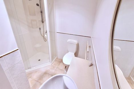 Photo of property in 1/6 Ngataringa Road, Devonport, Auckland, 0624