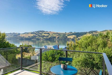 Photo of property in 7a Athol Place, Ravensbourne, Dunedin, 9022