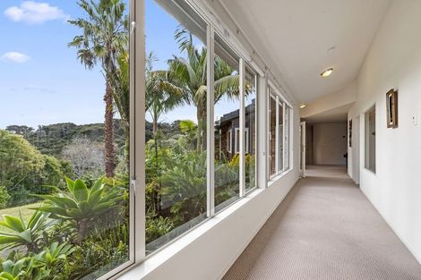 Photo of property in 20 Chester Avenue, Greenhithe, Auckland, 0632