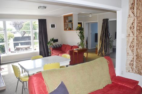 Photo of property in 75 Victoria Street, Carterton, 5713