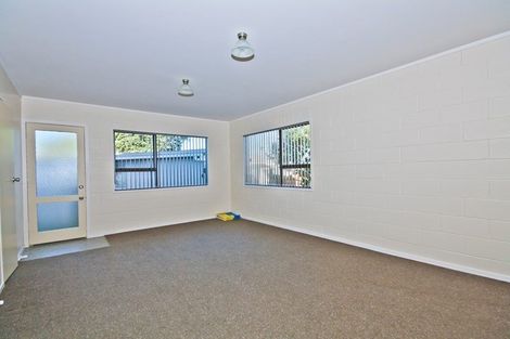 Photo of property in 171 Te Atatu Road, Te Atatu South, Auckland, 0610