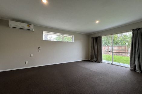 Photo of property in 6 Waddell Lane, Avondale, Christchurch, 8061