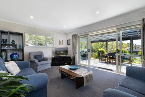 Photo of property in 30 Buckingham Place, Bethlehem, Tauranga, 3110