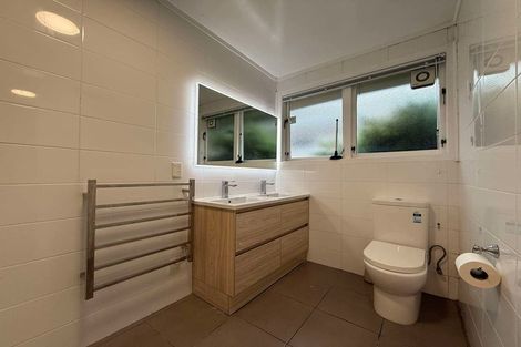 Photo of property in 16 Mission Street, Waterloo, Lower Hutt, 5011