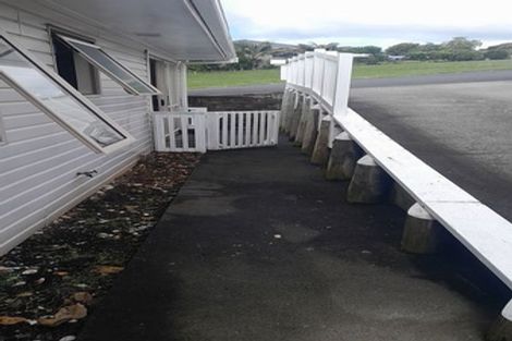 Photo of property in 4 Cable Bay Block Road, Cable Bay, 0420