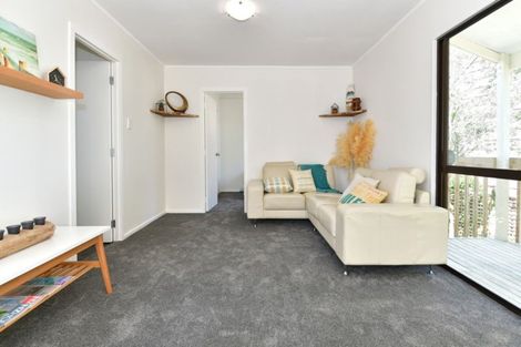 Photo of property in 1 Lucy Foster Lane, Red Beach, 0932