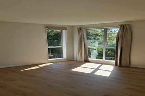 Photo of property in 3 St Margaret Place, West Harbour, Auckland, 0618