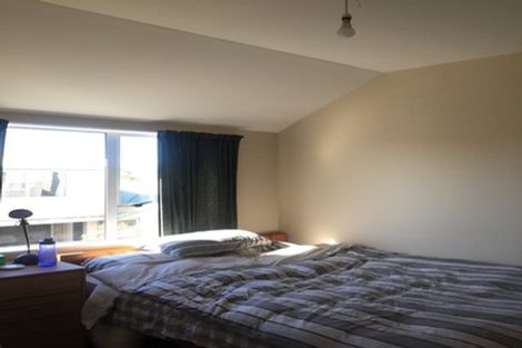 Photo of property in 106 Waltham Road, Sydenham, Christchurch, 8023