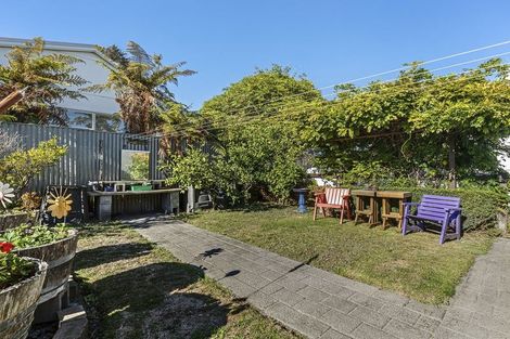 Photo of property in 219 Devon Street West, New Plymouth, 4310