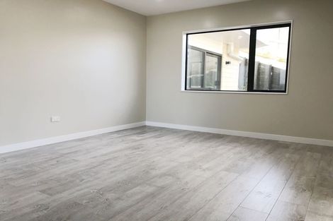 Photo of property in 23 Manawanui Way, Orewa, 0931