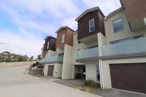 Photo of property in 9/147 Albany Highway, Unsworth Heights, Auckland, 0632