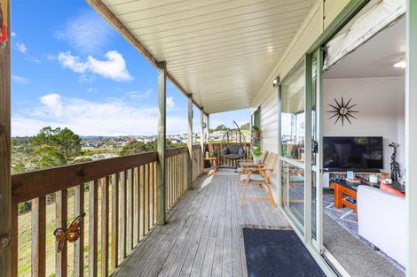 Photo of property in 1/199 Birdwood Road, Massey, Auckland, 0614