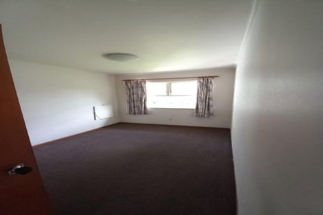 Photo of property in 15 Tauhara Street, Green Bay, Auckland, 0604