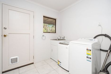 Photo of property in 5 Tieke Place, Horahora, Whangarei, 0110