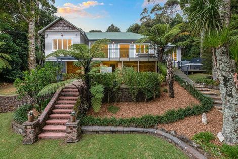 Photo of property in 10 Westridge Road, Titirangi, Auckland, 0604