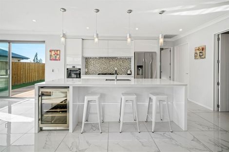 Photo of property in 37 Hungerford Drive, Rolleston, 7615