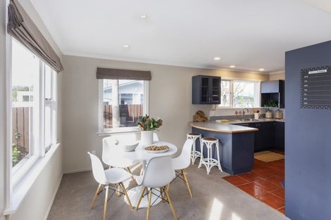 Photo of property in 39 Hurunui Street, Cracroft, Christchurch, 8025