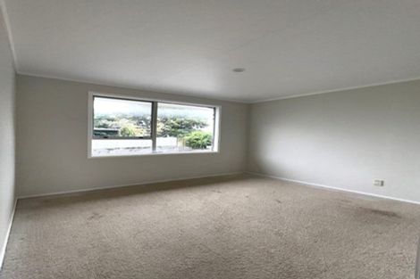 Photo of property in 4 Rahiri Street, Waitara, 4320