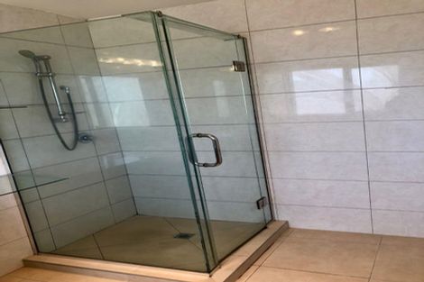 Photo of property in 25a William Souter Street, Forrest Hill, Auckland, 0620