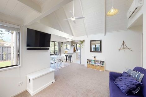 Photo of property in 126 The Circle, Manly, Whangaparaoa, 0930