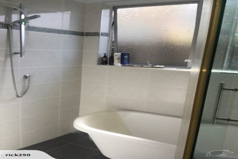 Photo of property in 500 Point Chevalier Road, Point Chevalier, Auckland, 1022