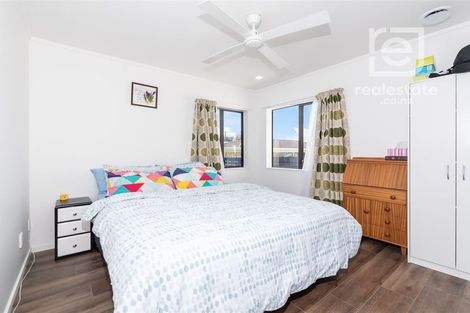 Photo of property in 3a Aotea Road, Glen Eden, Auckland, 0602