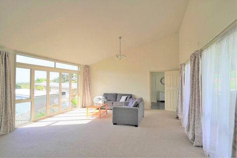 Photo of property in 30 Beach Road, Onerahi, Whangarei, 0110