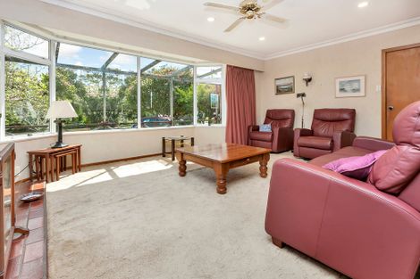 Photo of property in 1 Rowan Terrace, Te Atatu South, Auckland, 0610