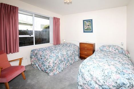 Photo of property in 247a Avonhead Road, Avonhead, Christchurch, 8042