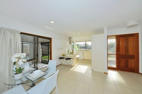 Photo of property in 2/39 Greenock Street, Redwood, Christchurch, 8051