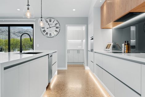 Photo of property in 8 Pegasus Court, Mount Pisa, Cromwell, 9383