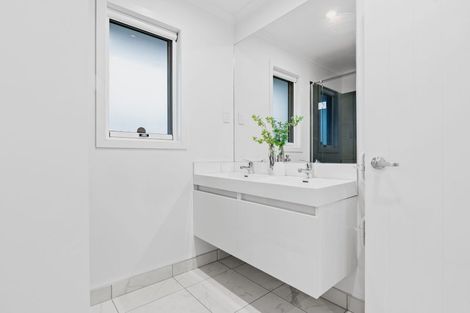 Photo of property in 84 Cumberland Drive, Flagstaff, Hamilton, 3210