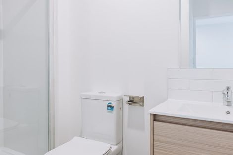 Photo of property in 28 Tukari Lane, Mangere Bridge, Auckland, 2022