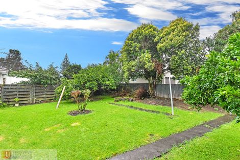 Photo of property in 336 Roscommon Road, Clendon Park, Auckland, 2103
