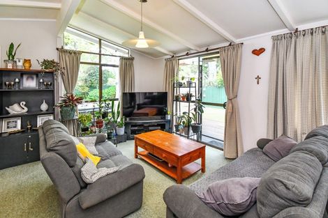 Photo of property in 26 Oakmont Place, Wattle Downs, Auckland, 2103