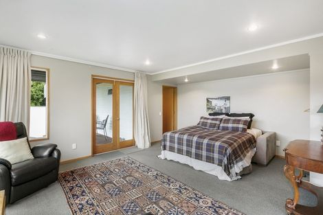 Photo of property in 32 Irvine Road, The Cove, Dunedin, 9077