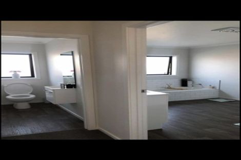 Photo of property in 9 Wescombe Grove, Feilding, 4702