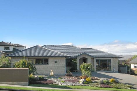 Photo of property in 10 Kirton Drive, Riverstone Terraces, Upper Hutt, 5018
