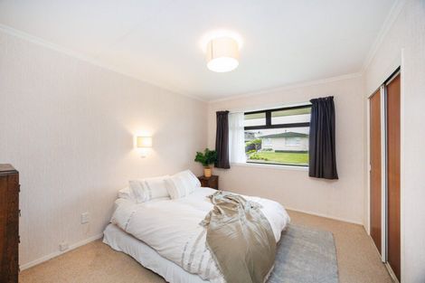 Photo of property in 5 Mudgway Place, Awapuni, Palmerston North, 4412