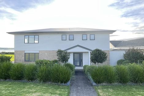 Photo of property in 163a Torkar Road, Clarks Beach, 2122