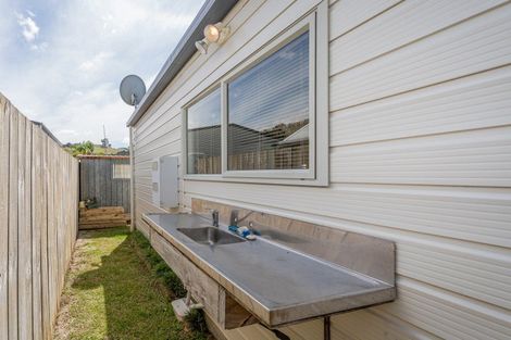 Photo of property in 26 Wells Place, Whitianga, 3510