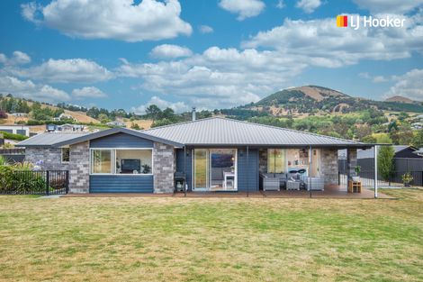 Photo of property in 46 Heathfield Drive, Mosgiel, 9024